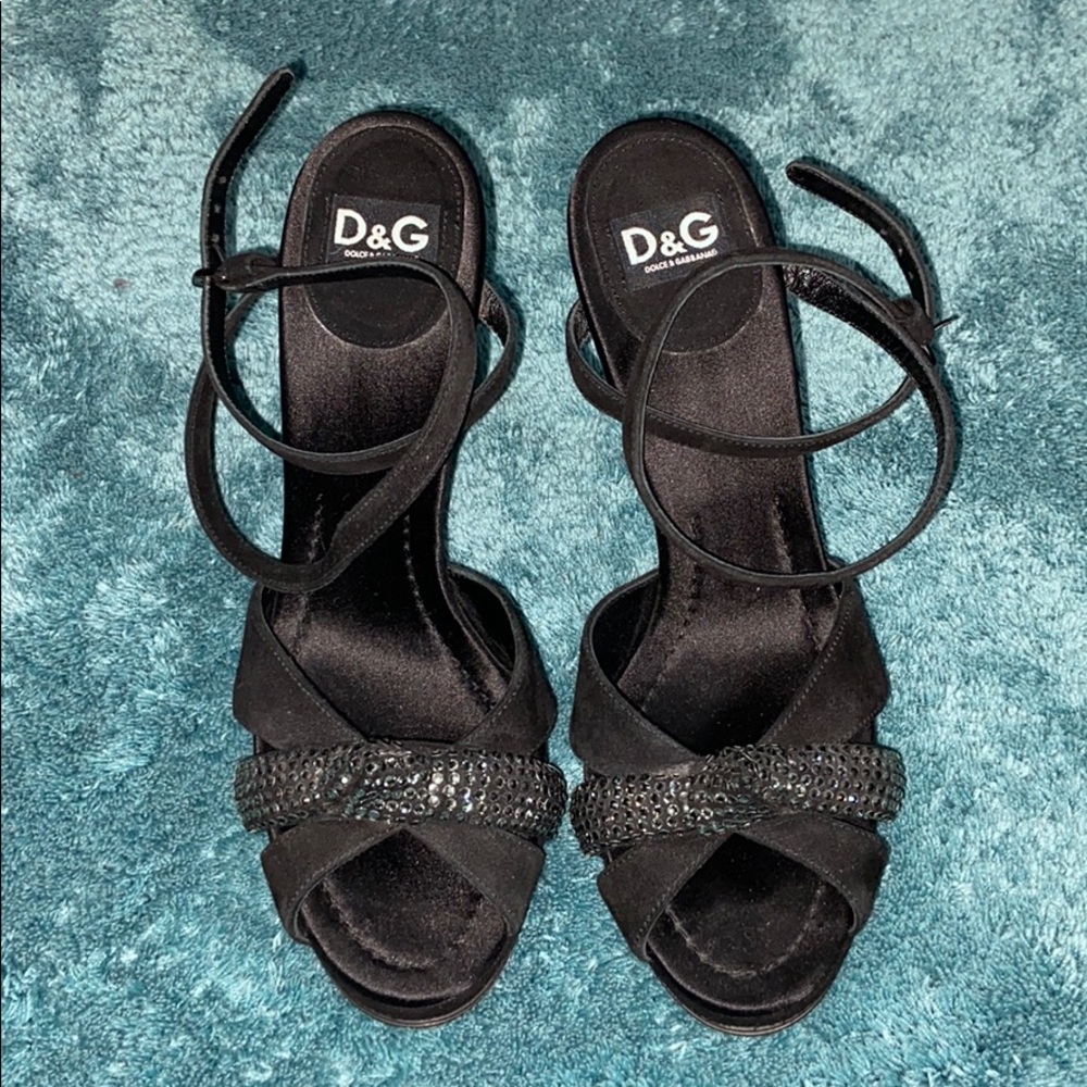 D&G black heels size 6.5